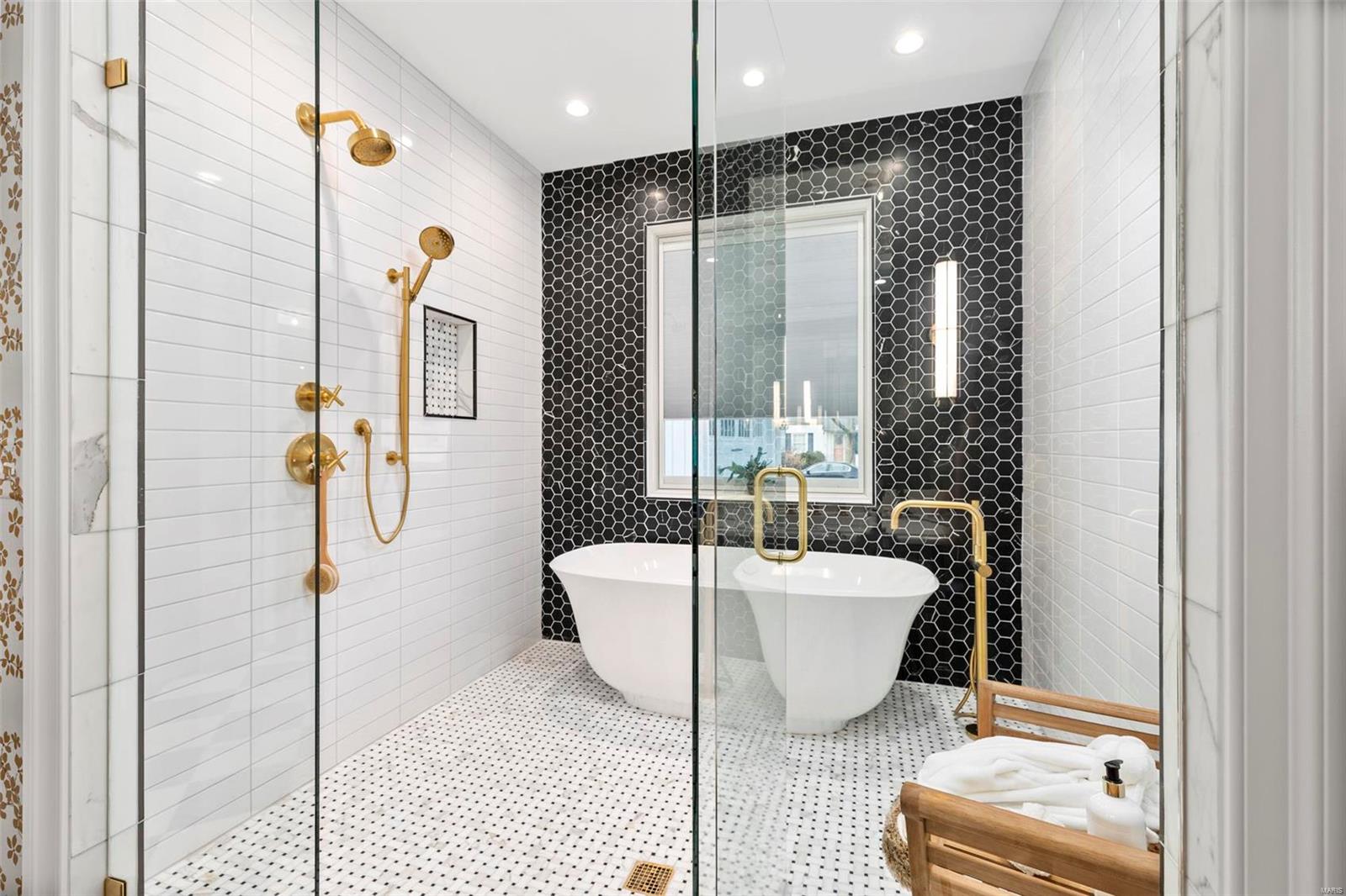 Bernard - Residential