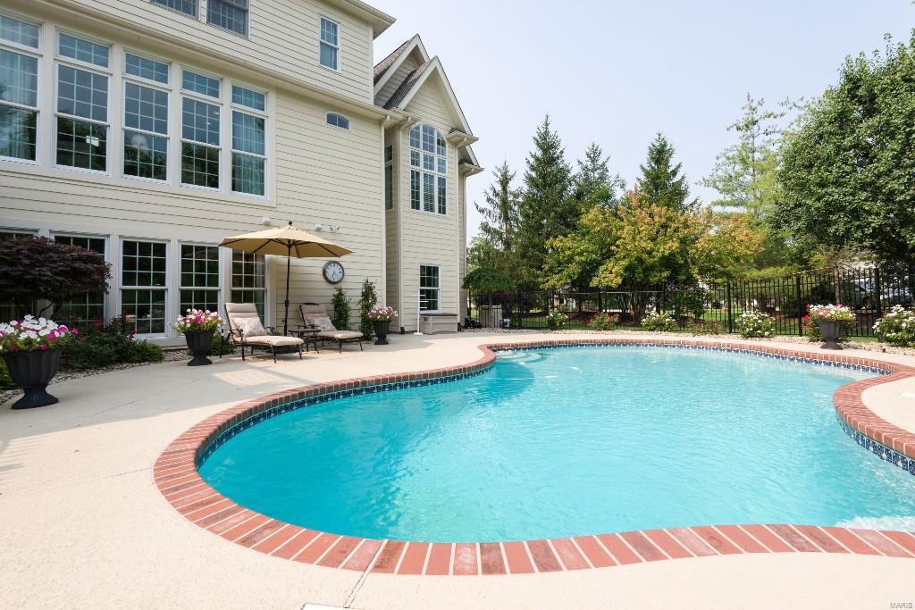 Greystone - Residential