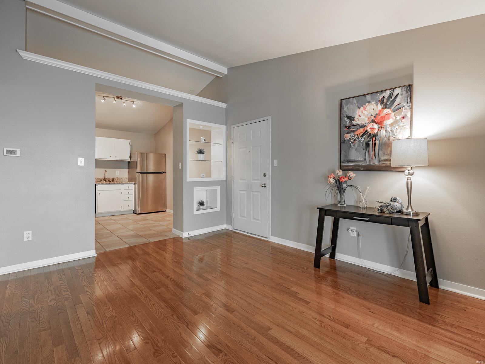 Treetop Condo Ph II - Residential