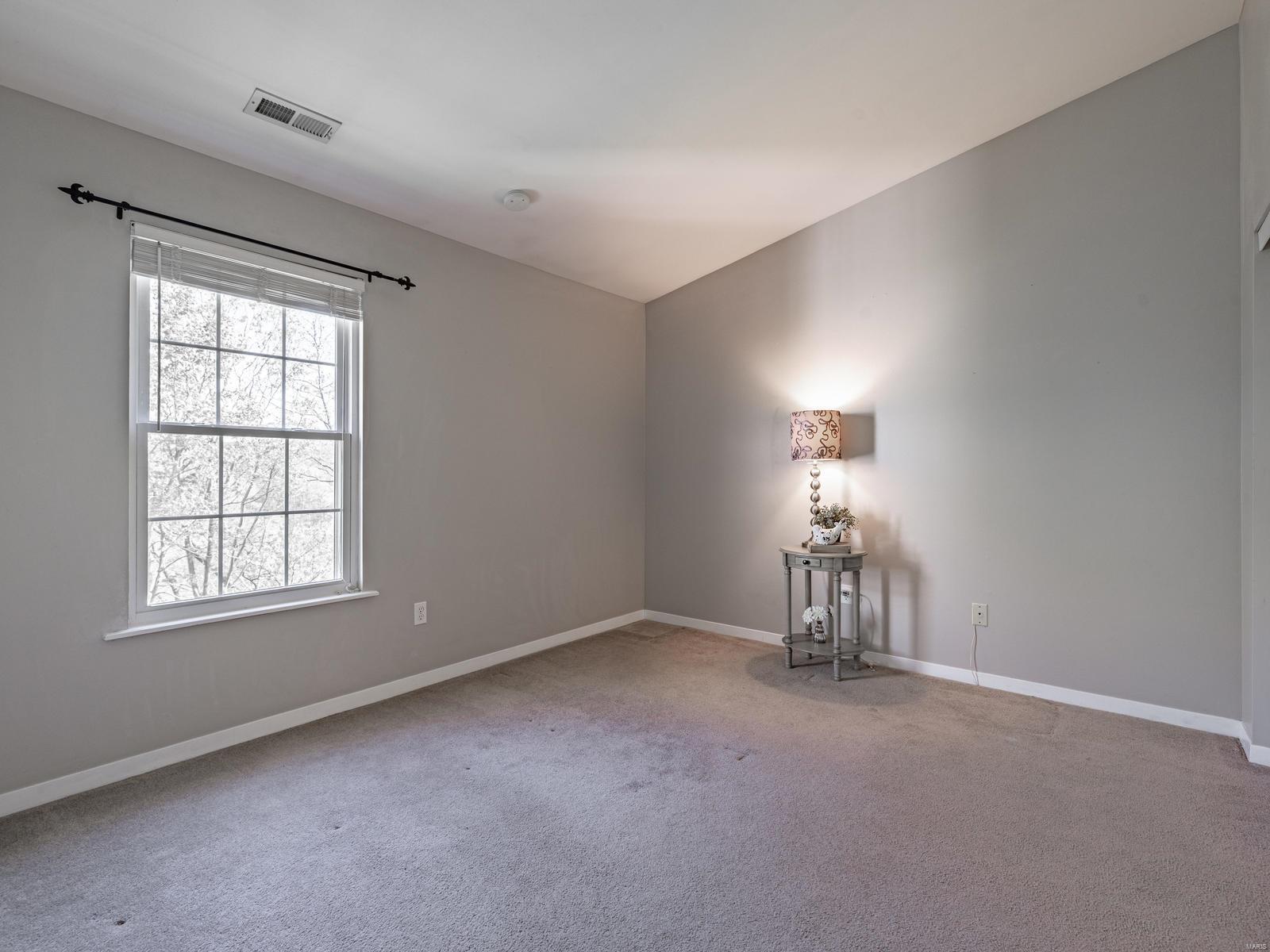 Treetop Condo Ph II - Residential