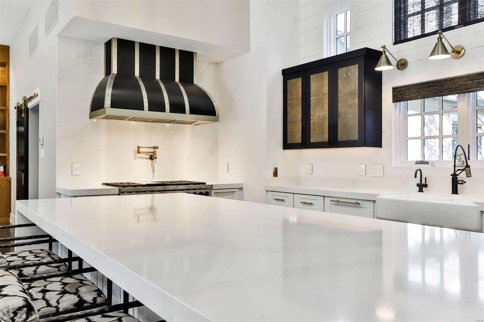 Ladue Lane - Residential