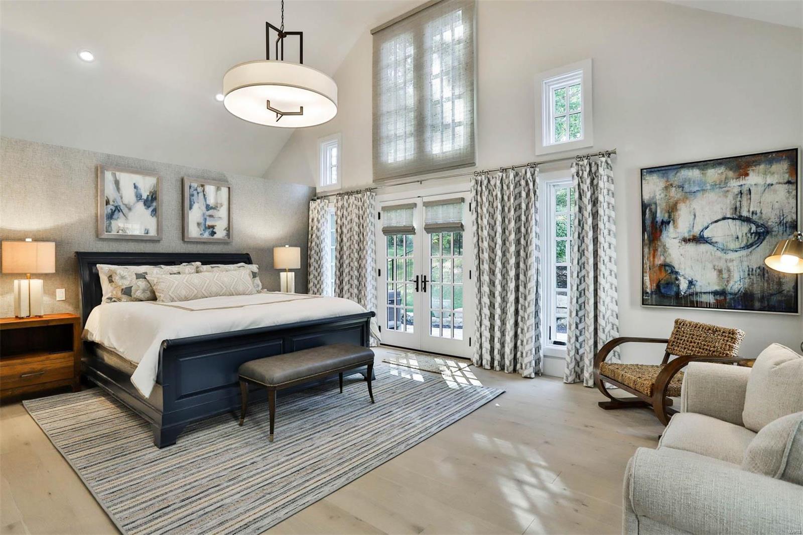 Ladue Lane - Residential