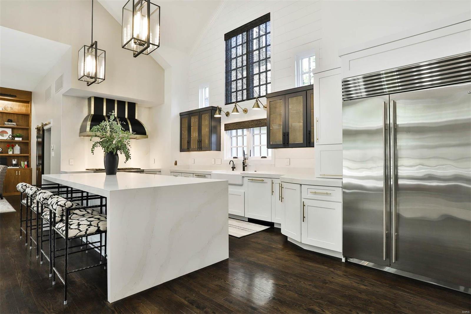 Ladue Lane - Residential