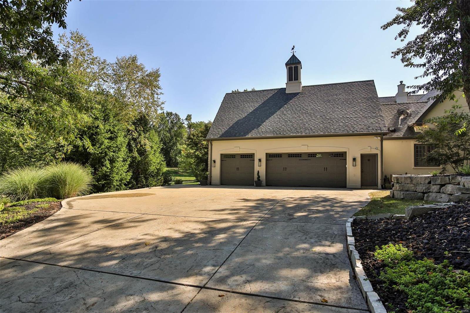 Ladue Lane - Residential