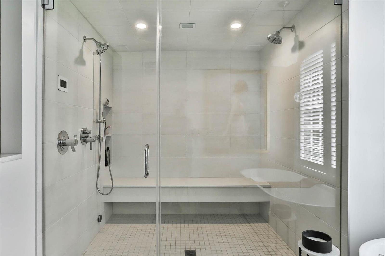 Ladue Lane - Residential