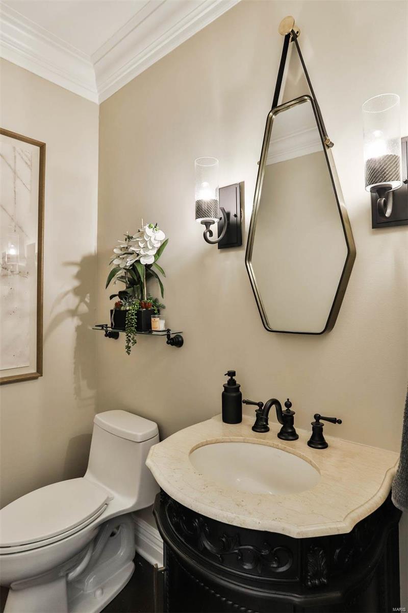 Ladue Lane - Residential