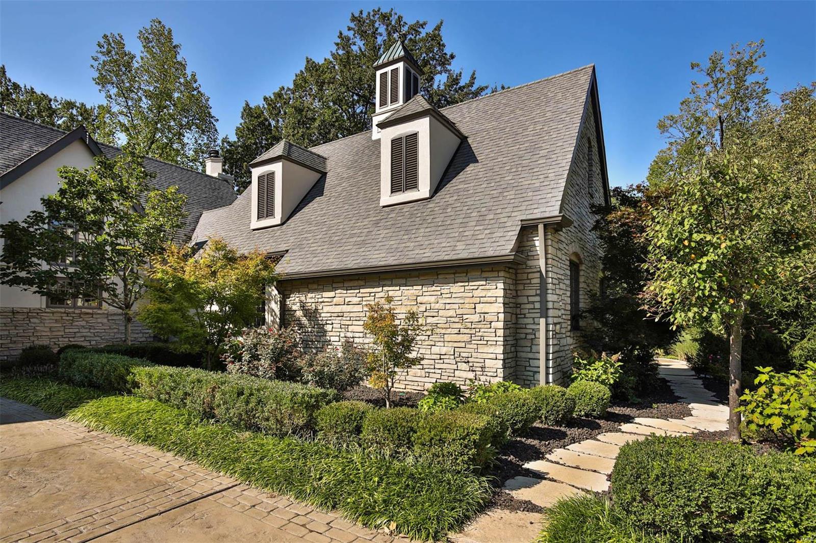 Ladue Lane - Residential