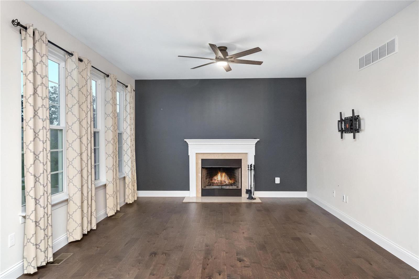 Brookfield Crossing - Residential
