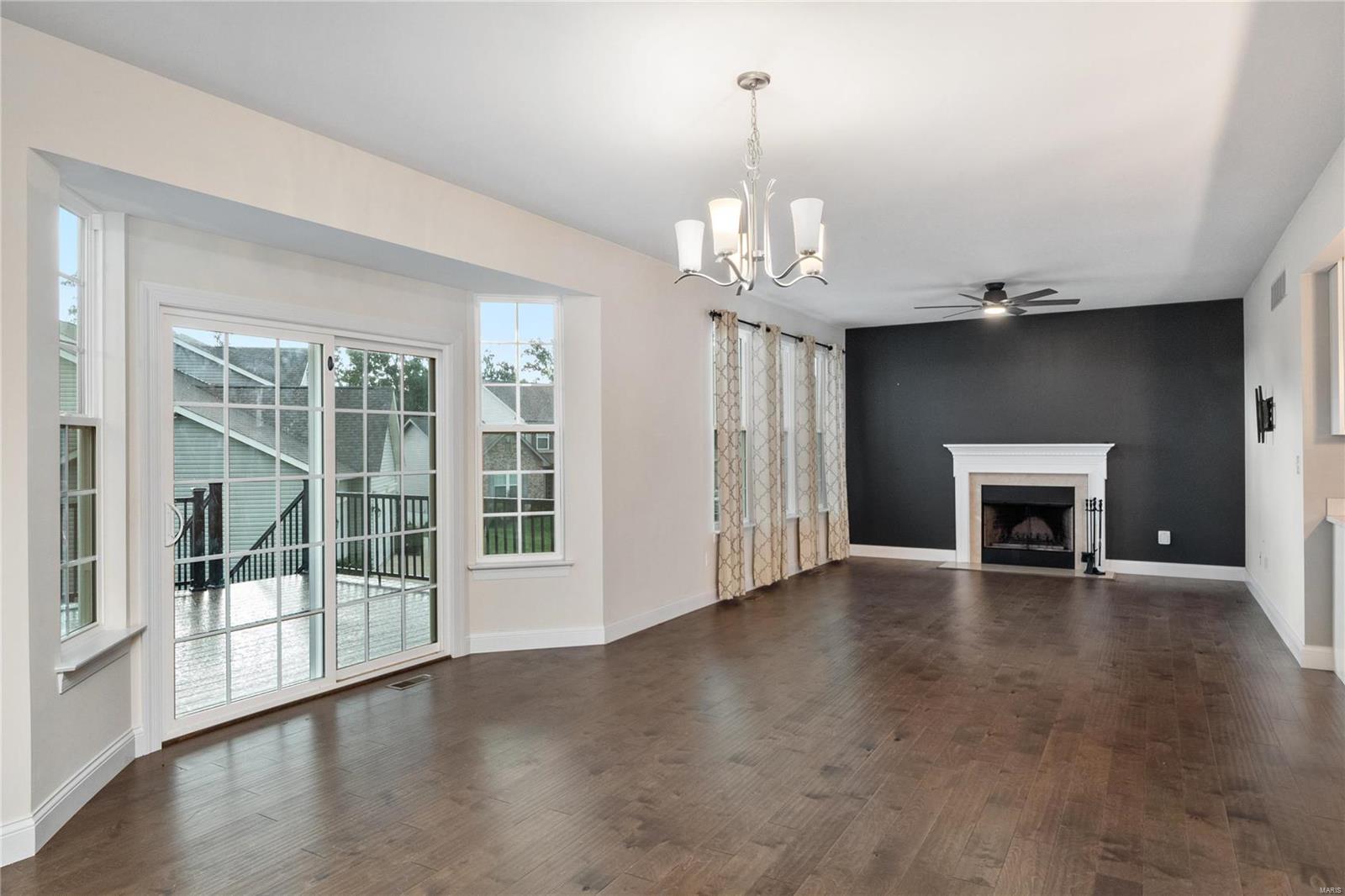 Brookfield Crossing - Residential