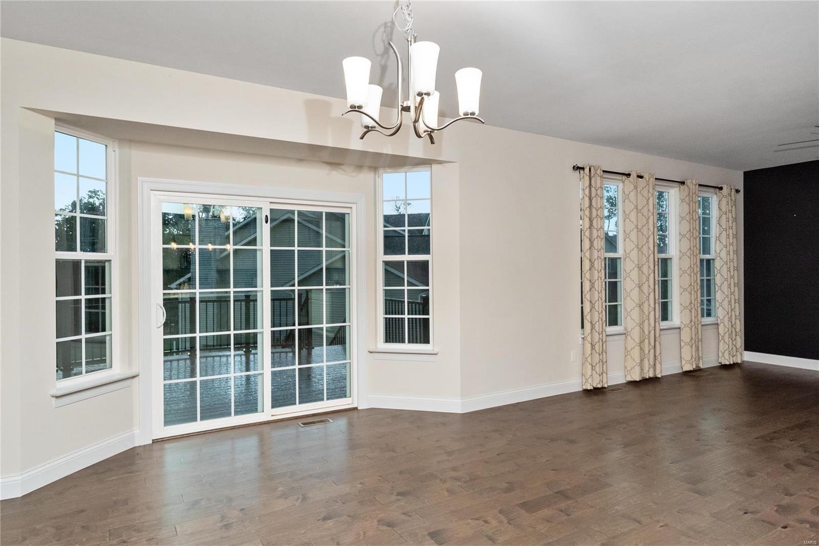 Brookfield Crossing - Residential