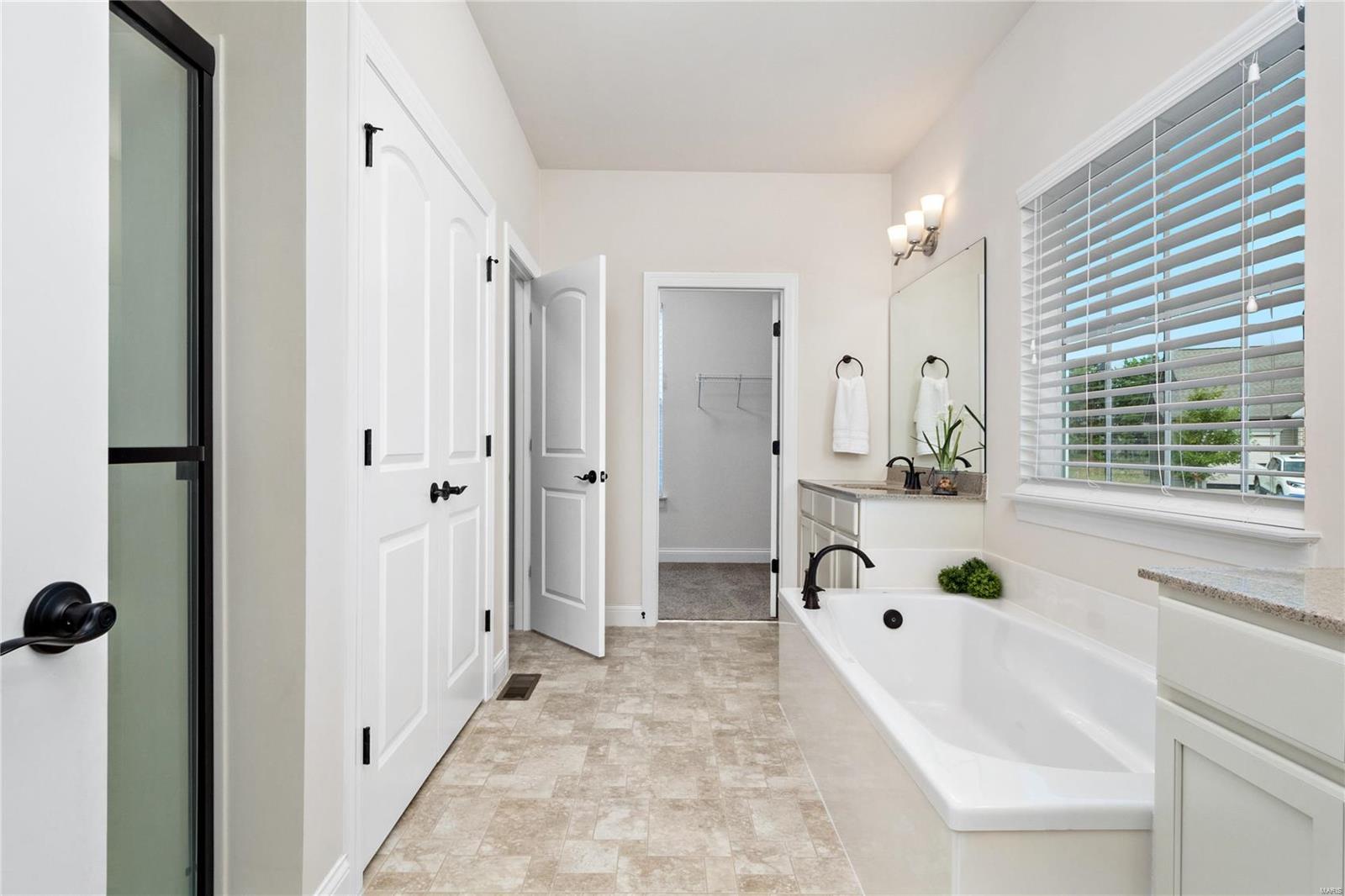Brookfield Crossing - Residential