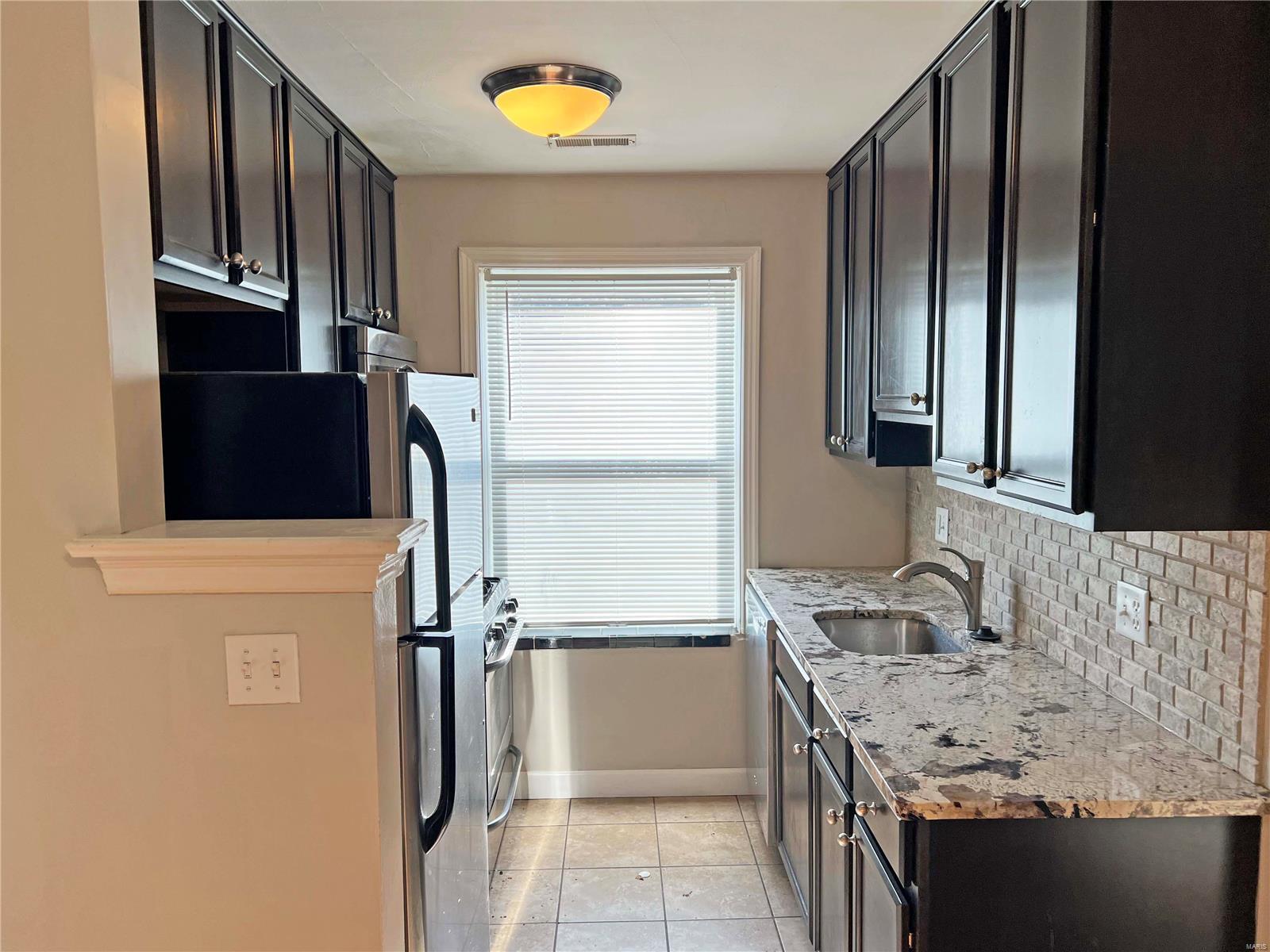 Westmoor Park 1 - Residential Lease