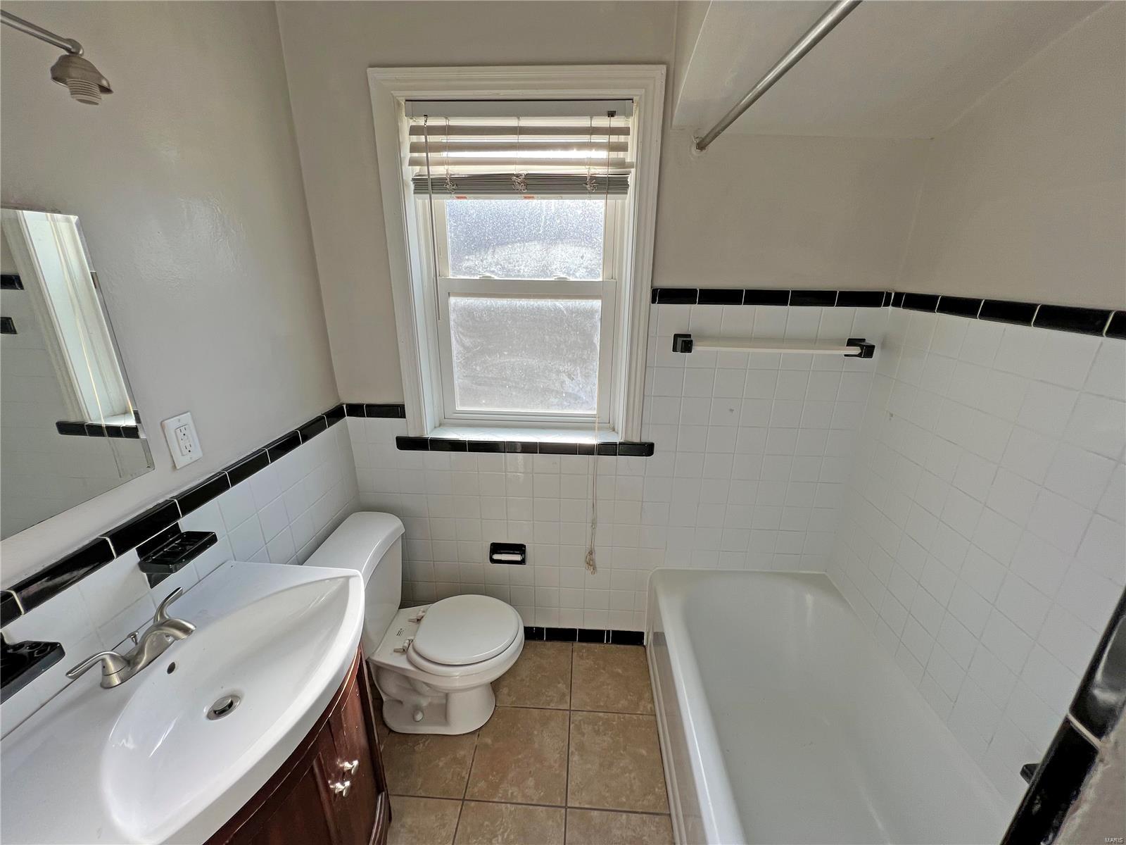 Westmoor Park 1 - Residential Lease