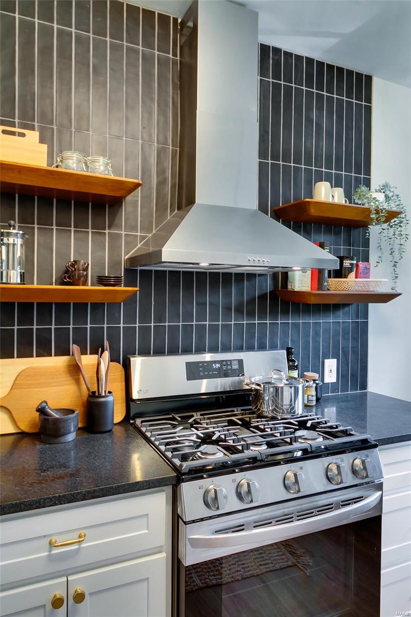 Tyler Place - Residential Income