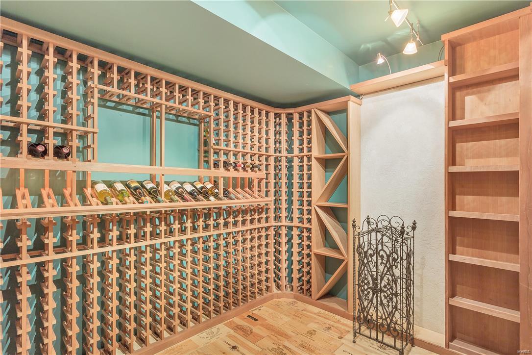 Chesterfield Lakes - Residential