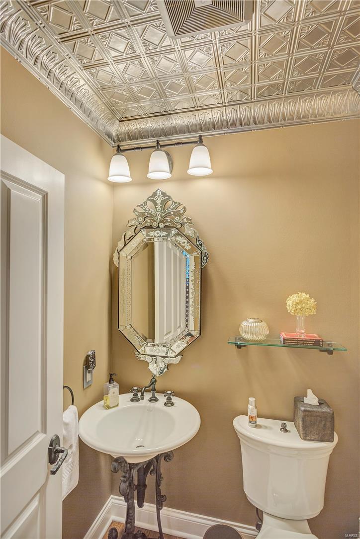 Chesterfield Lakes - Residential