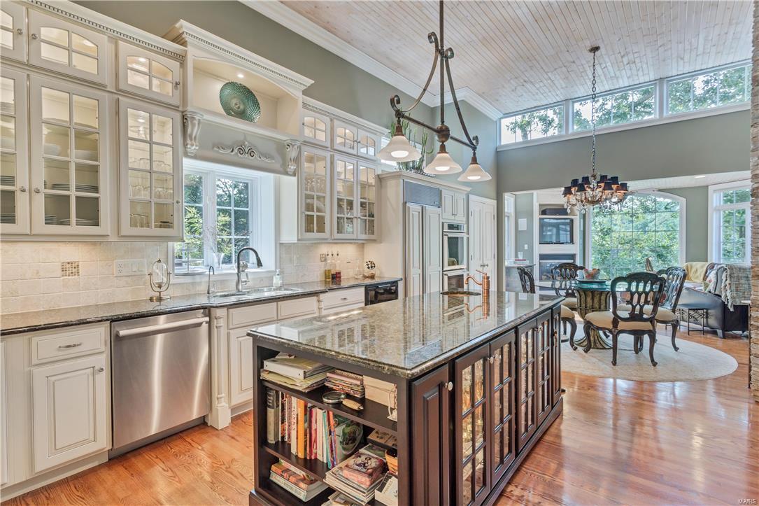 Chesterfield Lakes - Residential