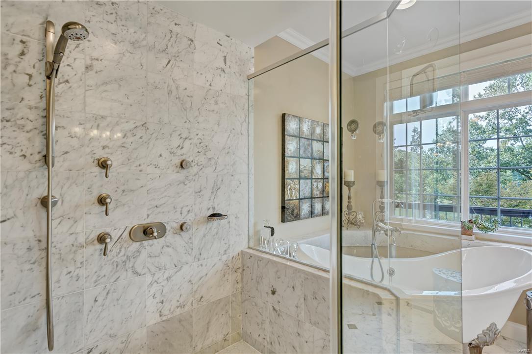 Chesterfield Lakes - Residential