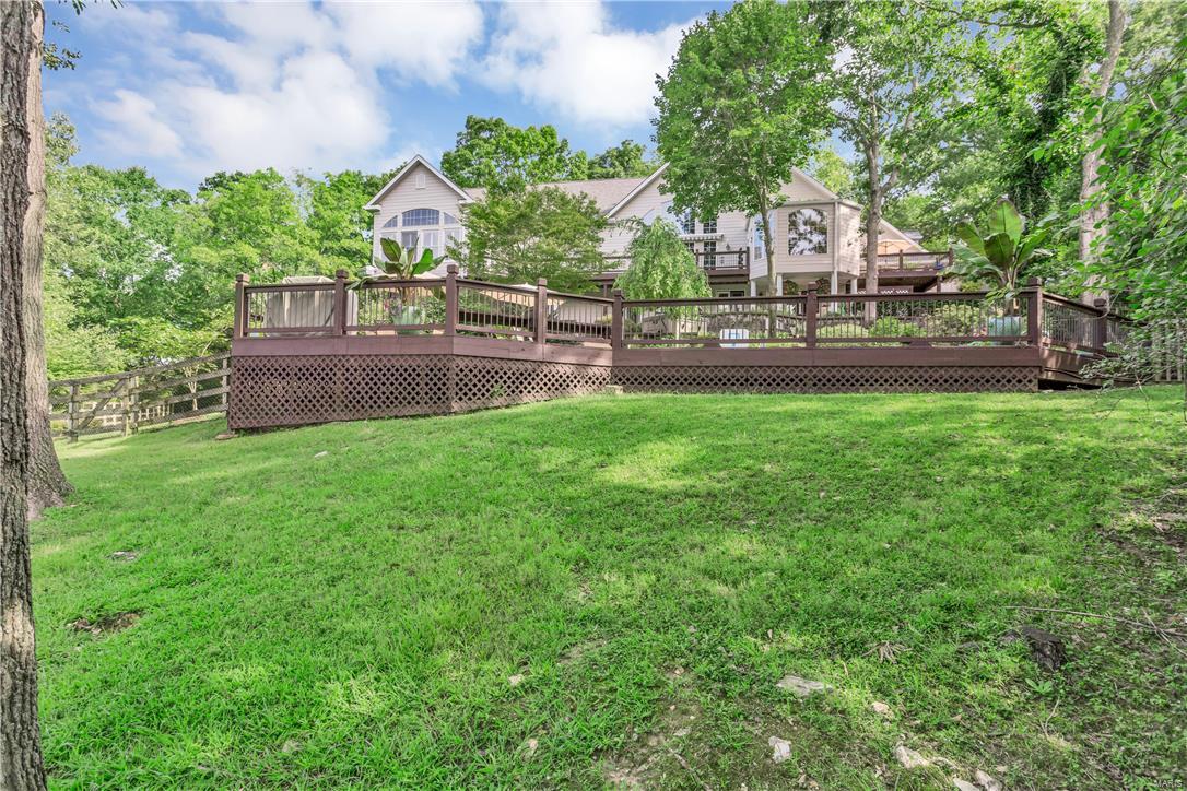 Chesterfield Lakes - Residential