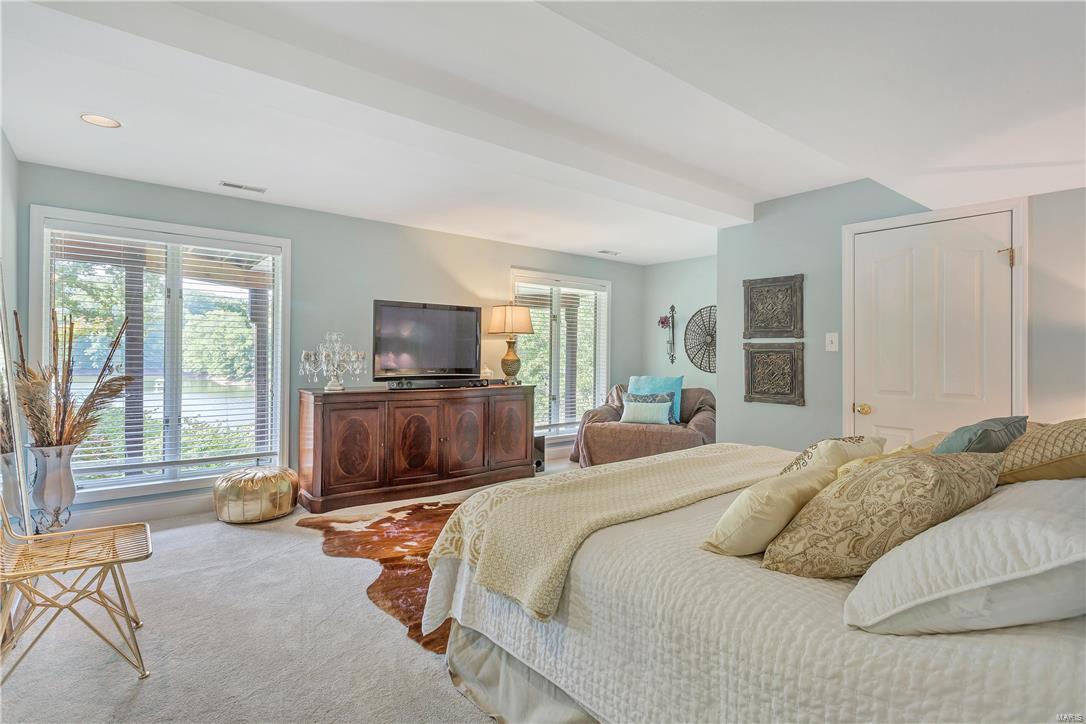 Chesterfield Lakes - Residential