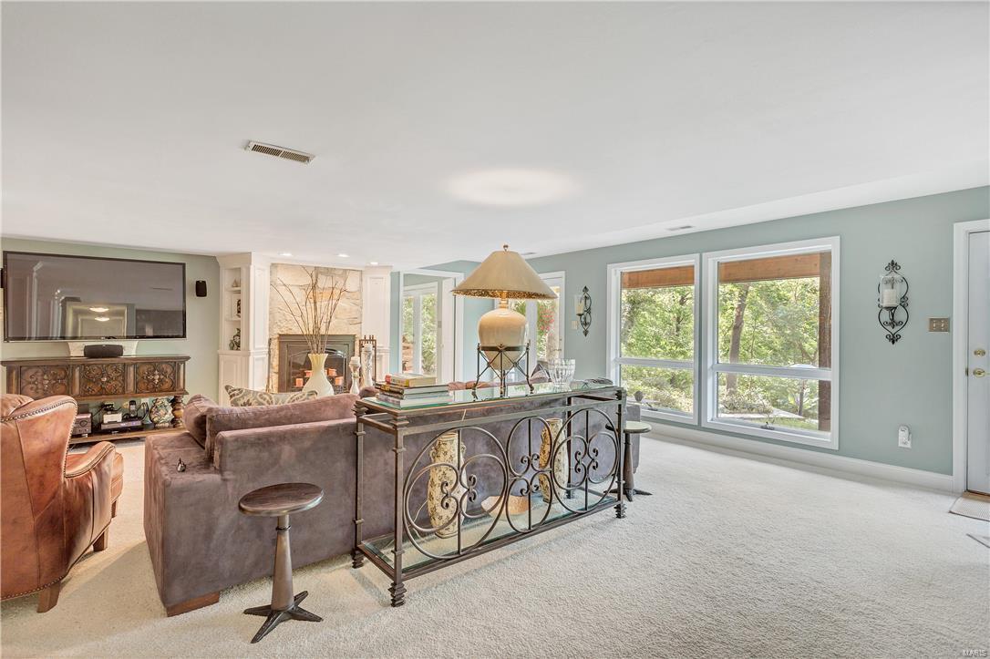 Chesterfield Lakes - Residential