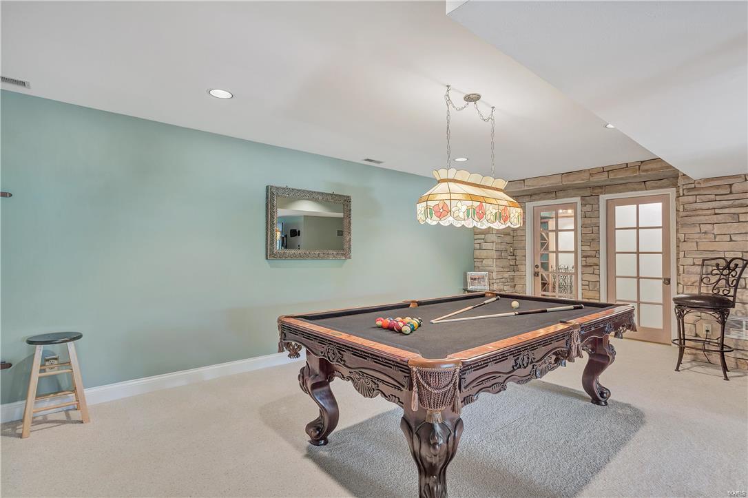 Chesterfield Lakes - Residential