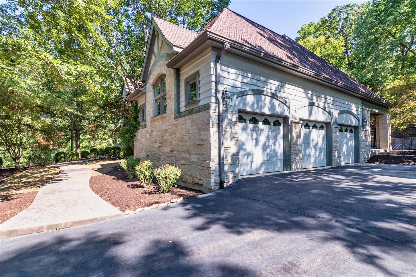 Wildhorse Spring Farm - Residential