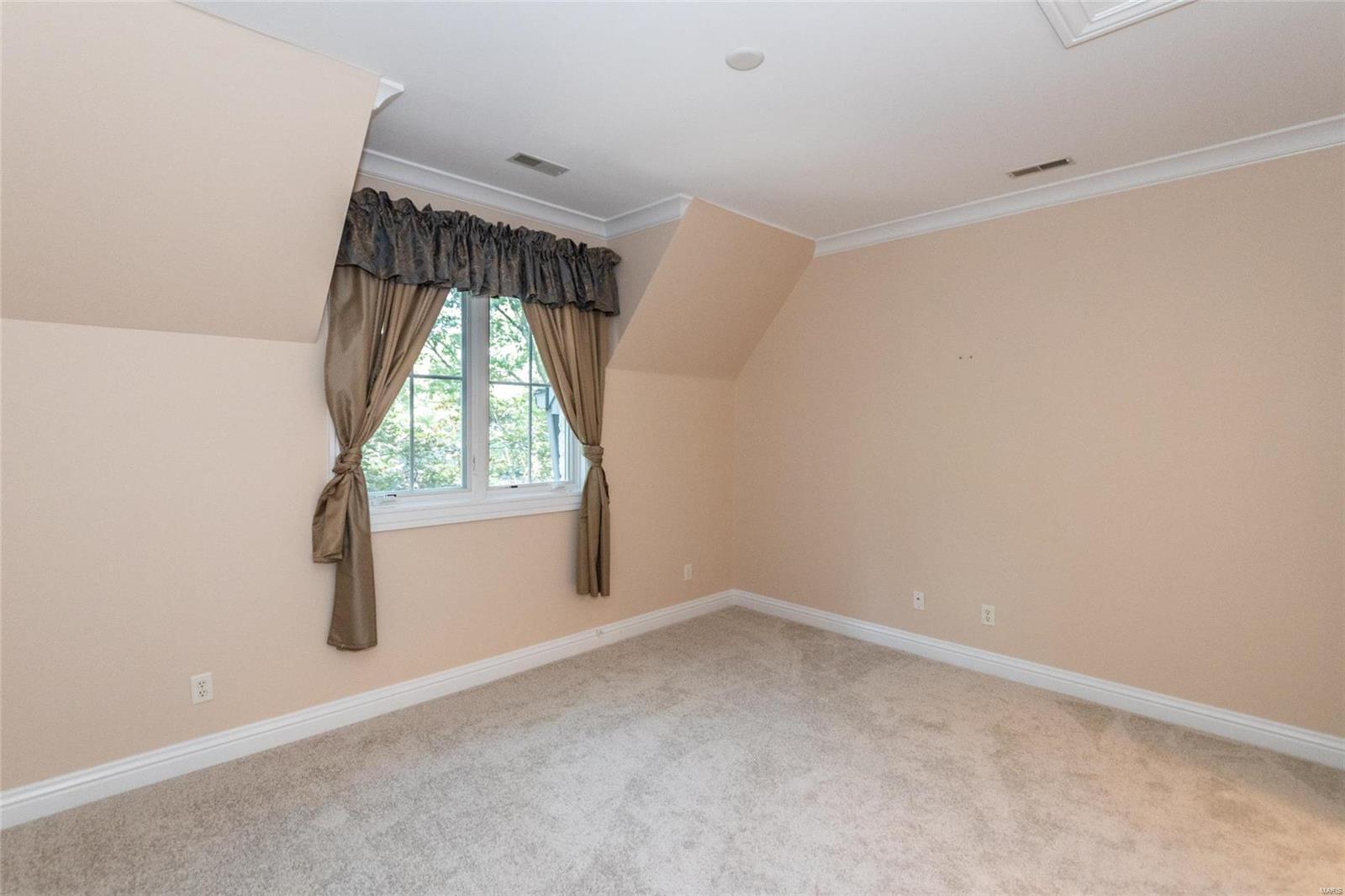 Wildhorse Spring Farm - Residential