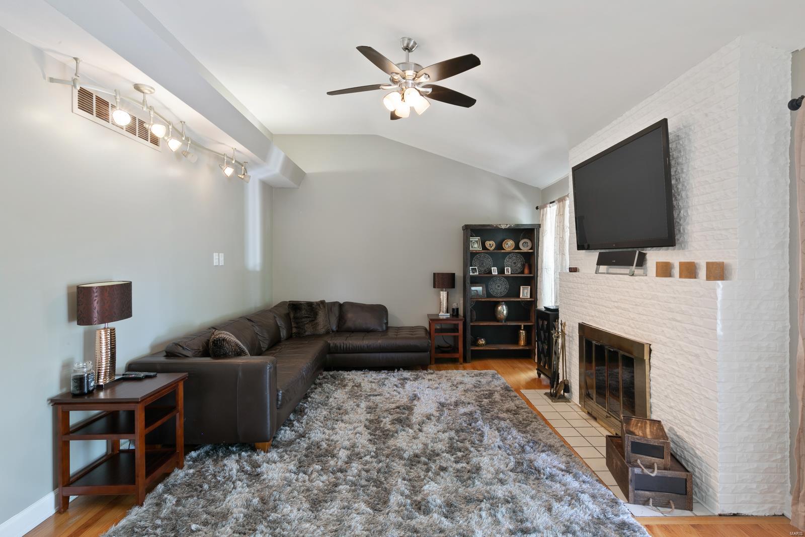 Warson Square - Residential