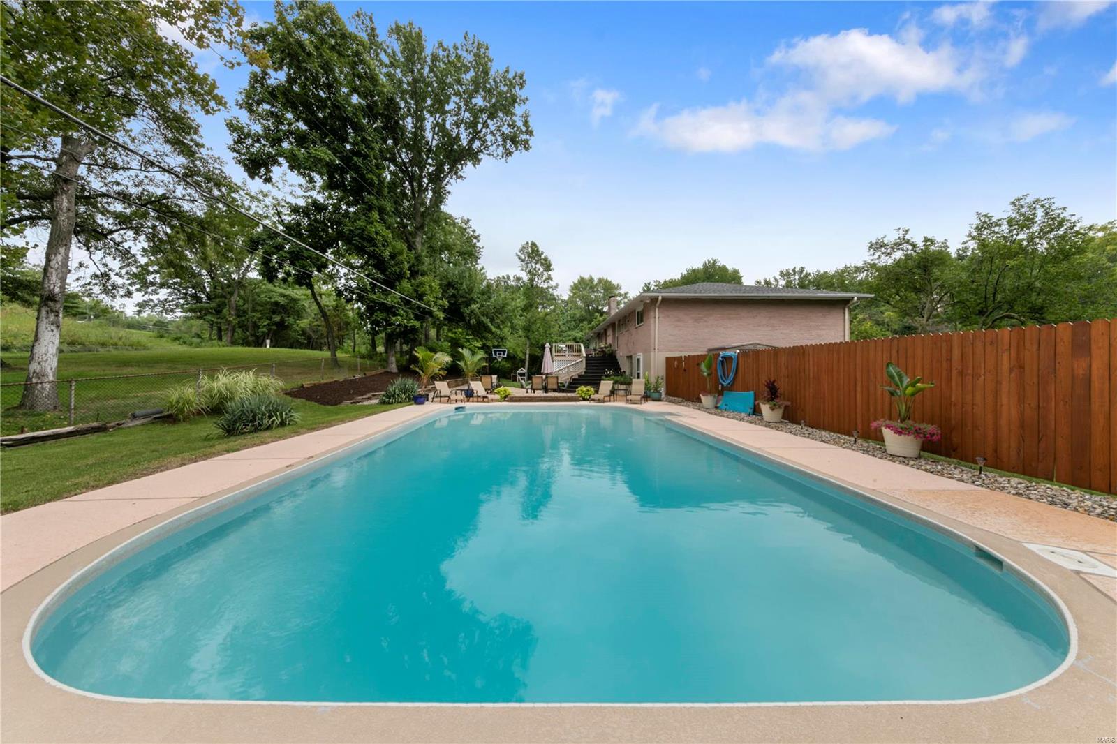 Warson Square - Residential