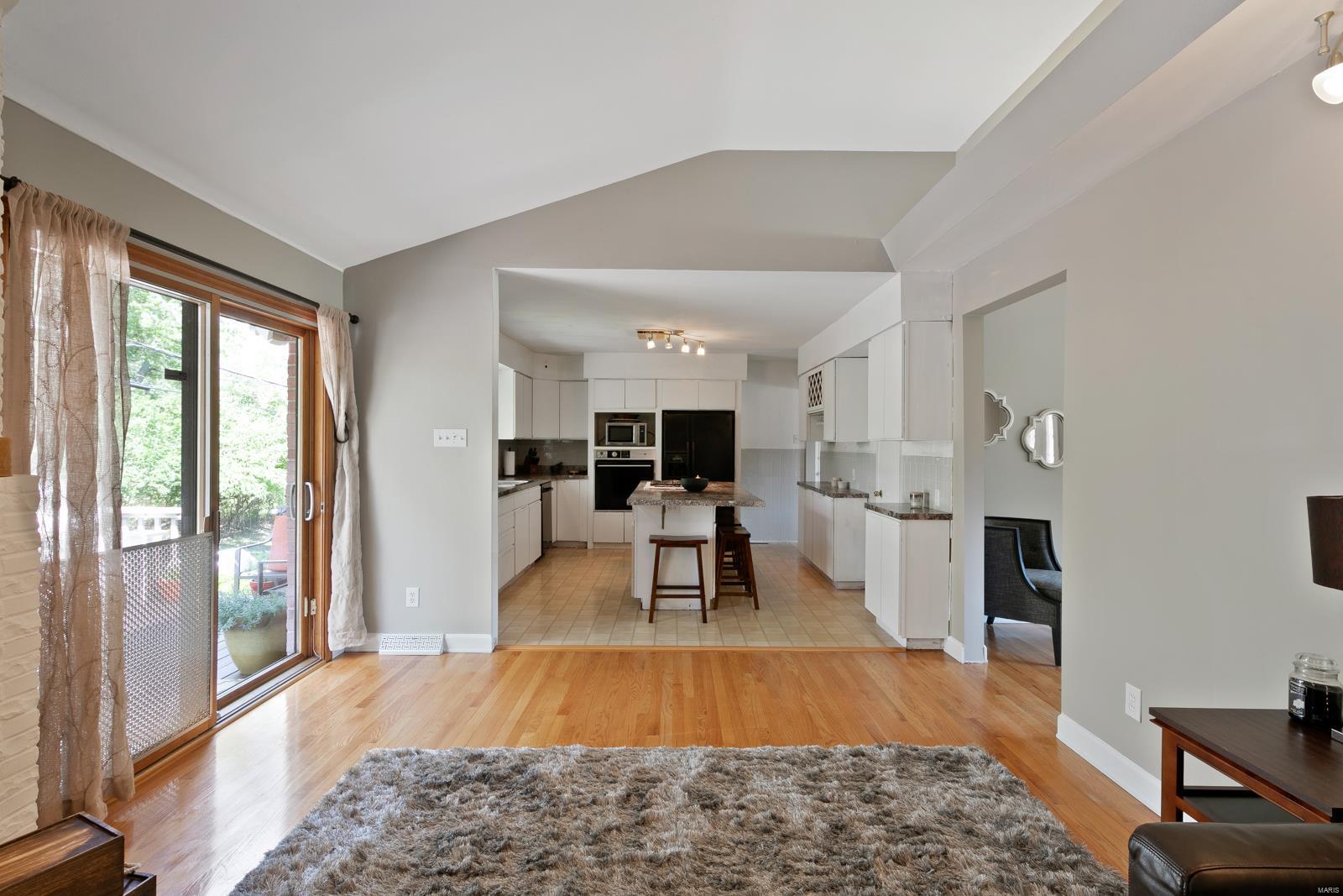 Warson Square - Residential