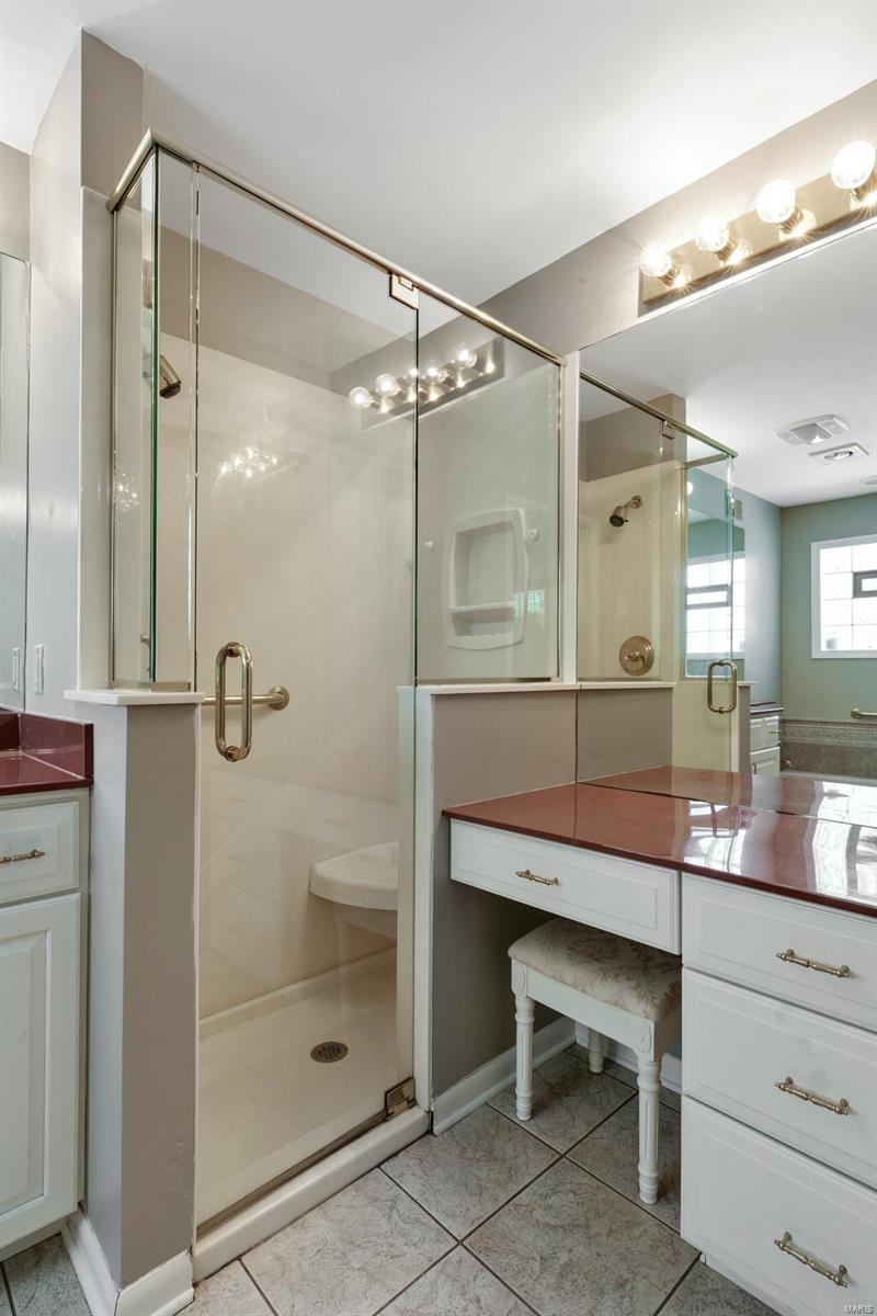 Warson Square - Residential