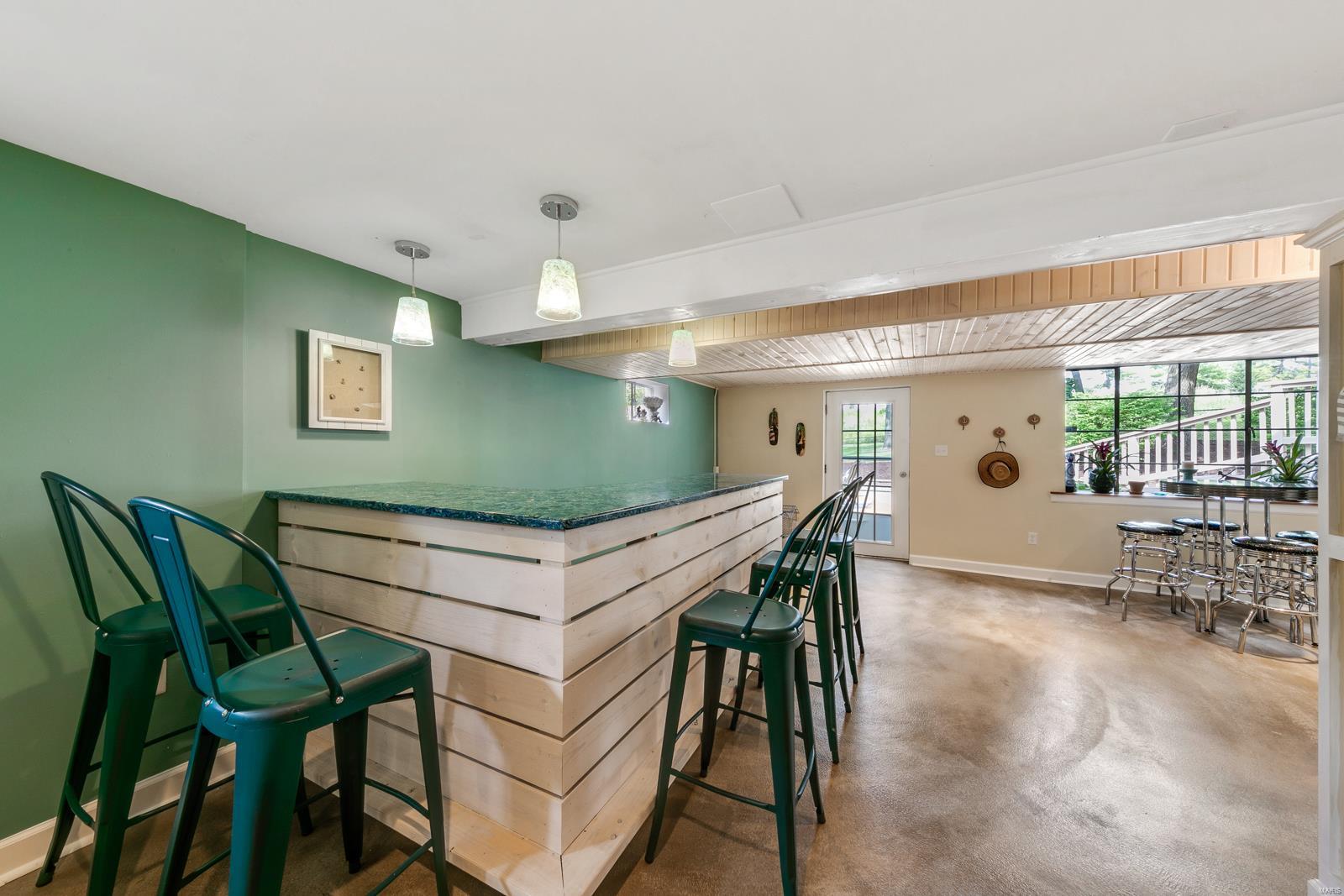 Warson Square - Residential