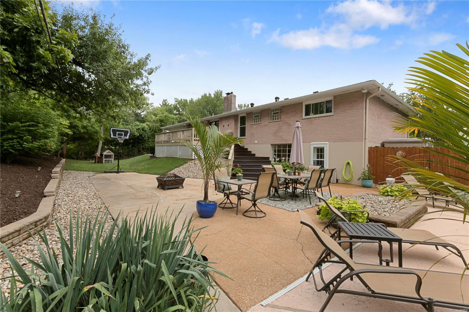 Warson Square - Residential