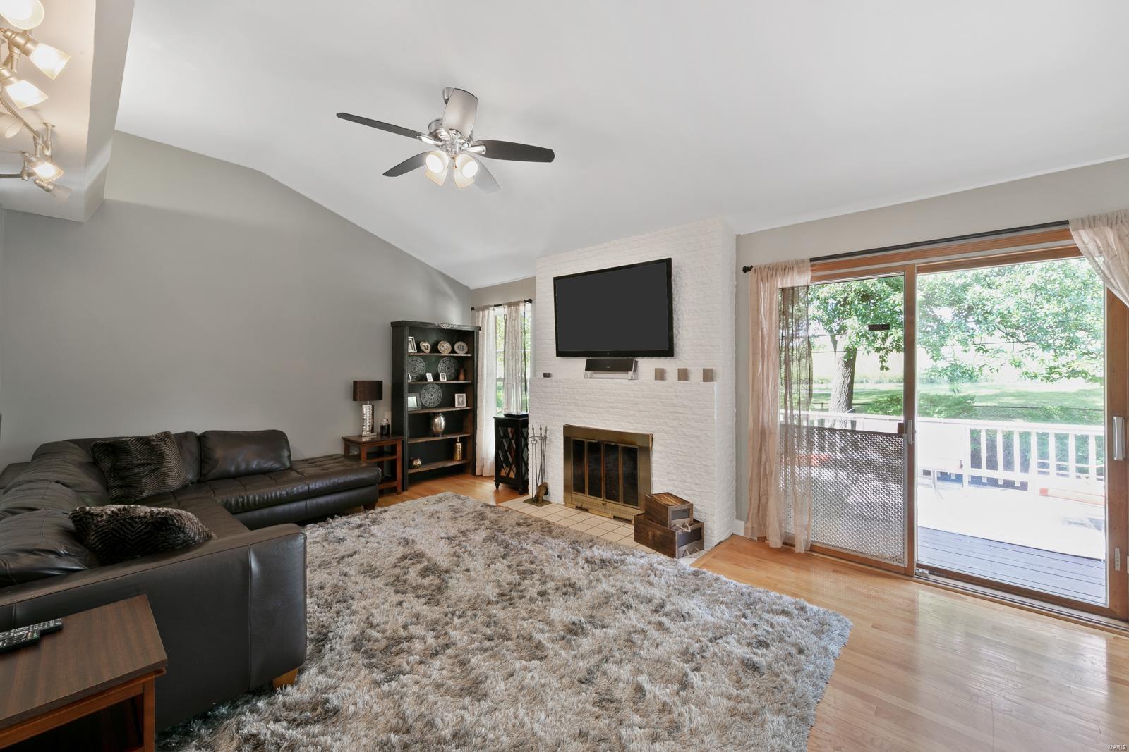 Warson Square - Residential