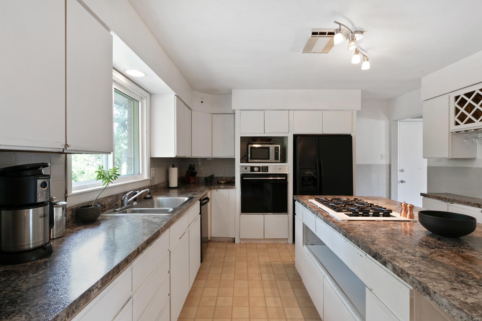 Warson Square - Residential