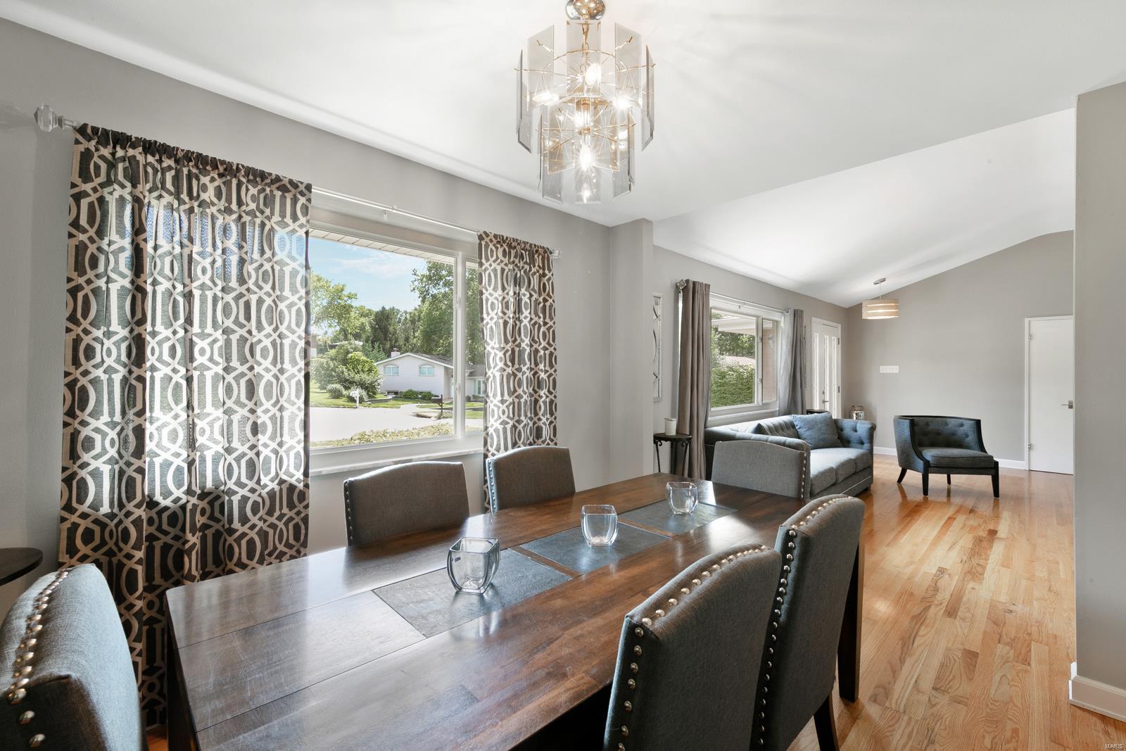 Warson Square - Residential