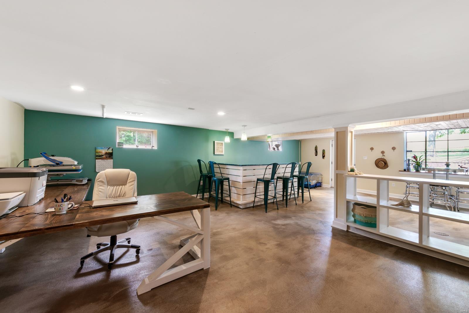 Warson Square - Residential