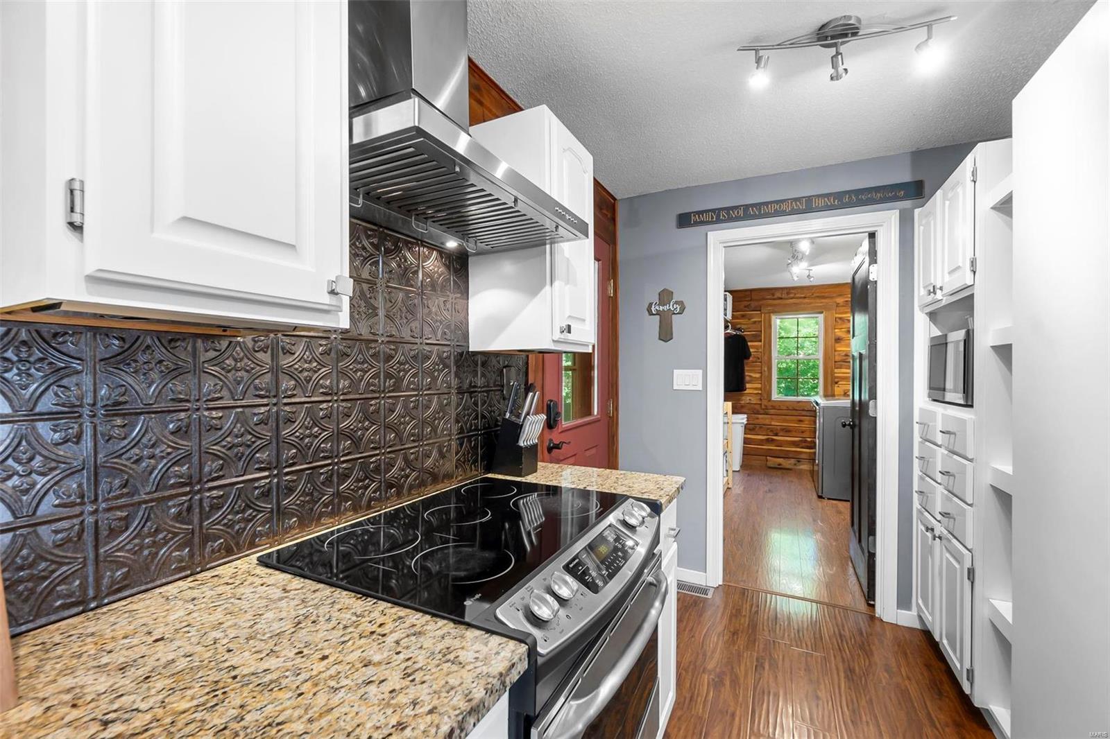 North Hills Estate - Residential