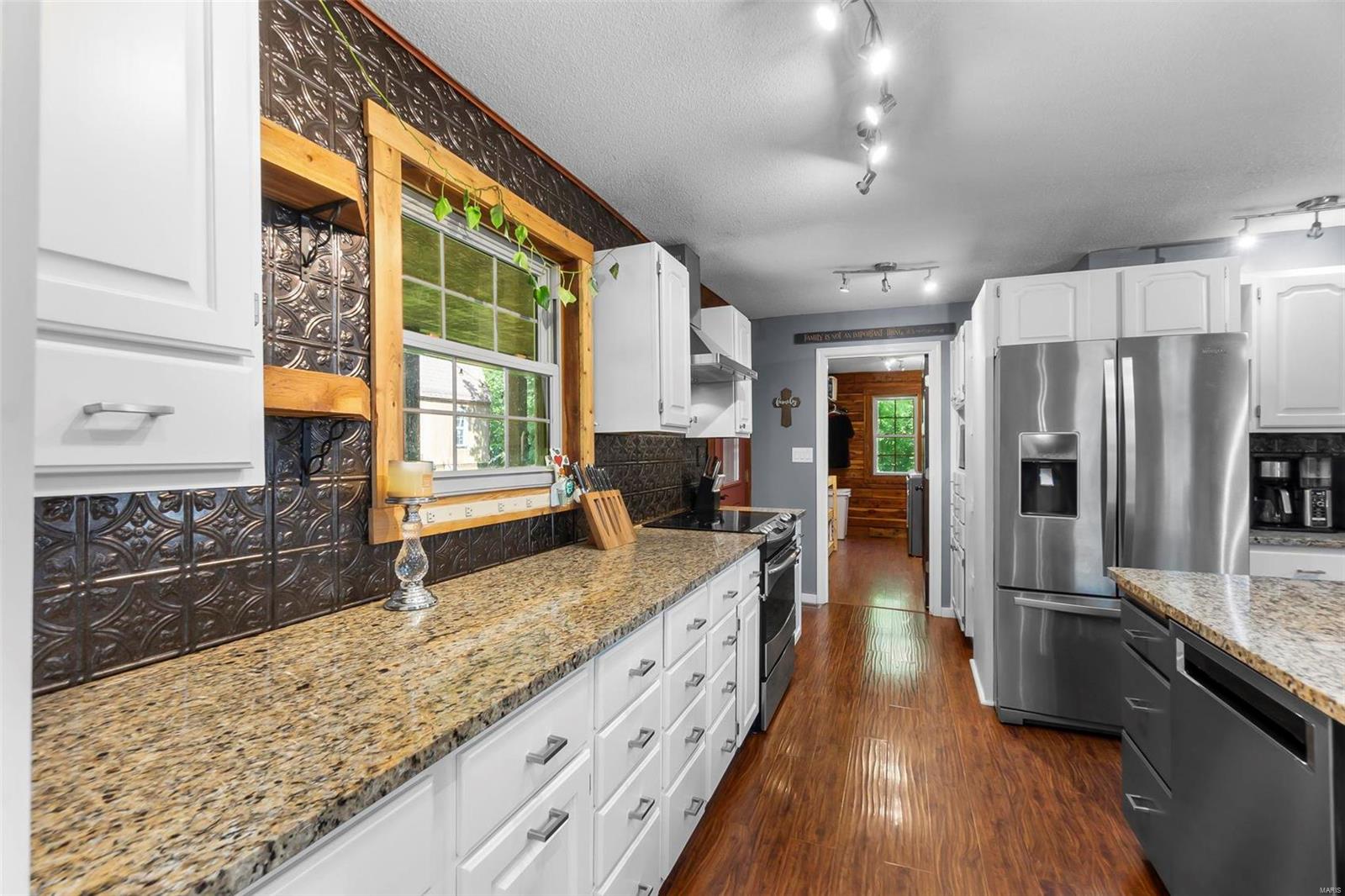 North Hills Estate - Residential