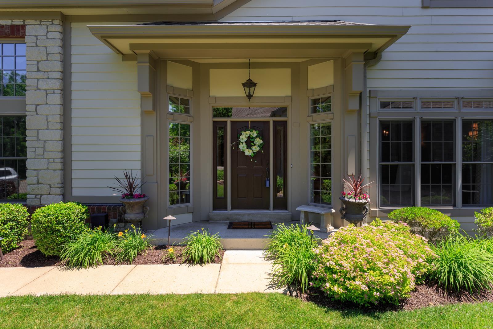 Villas At Meadowbrook - Residential