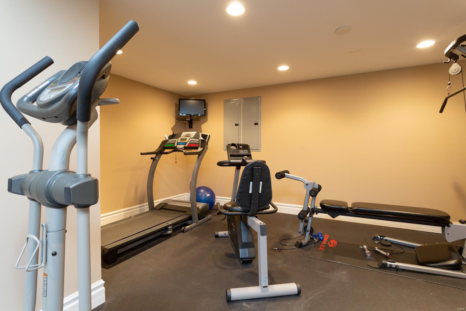 Villas At Meadowbrook - Residential