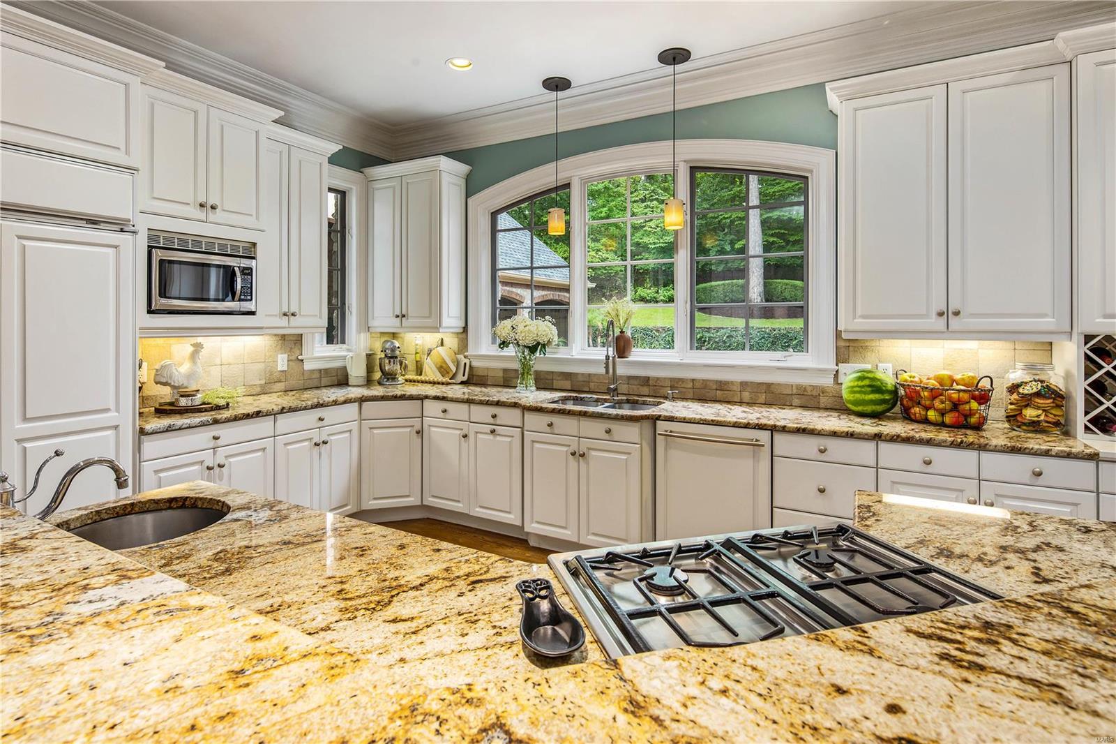 McKenna Pacland Lake - Residential