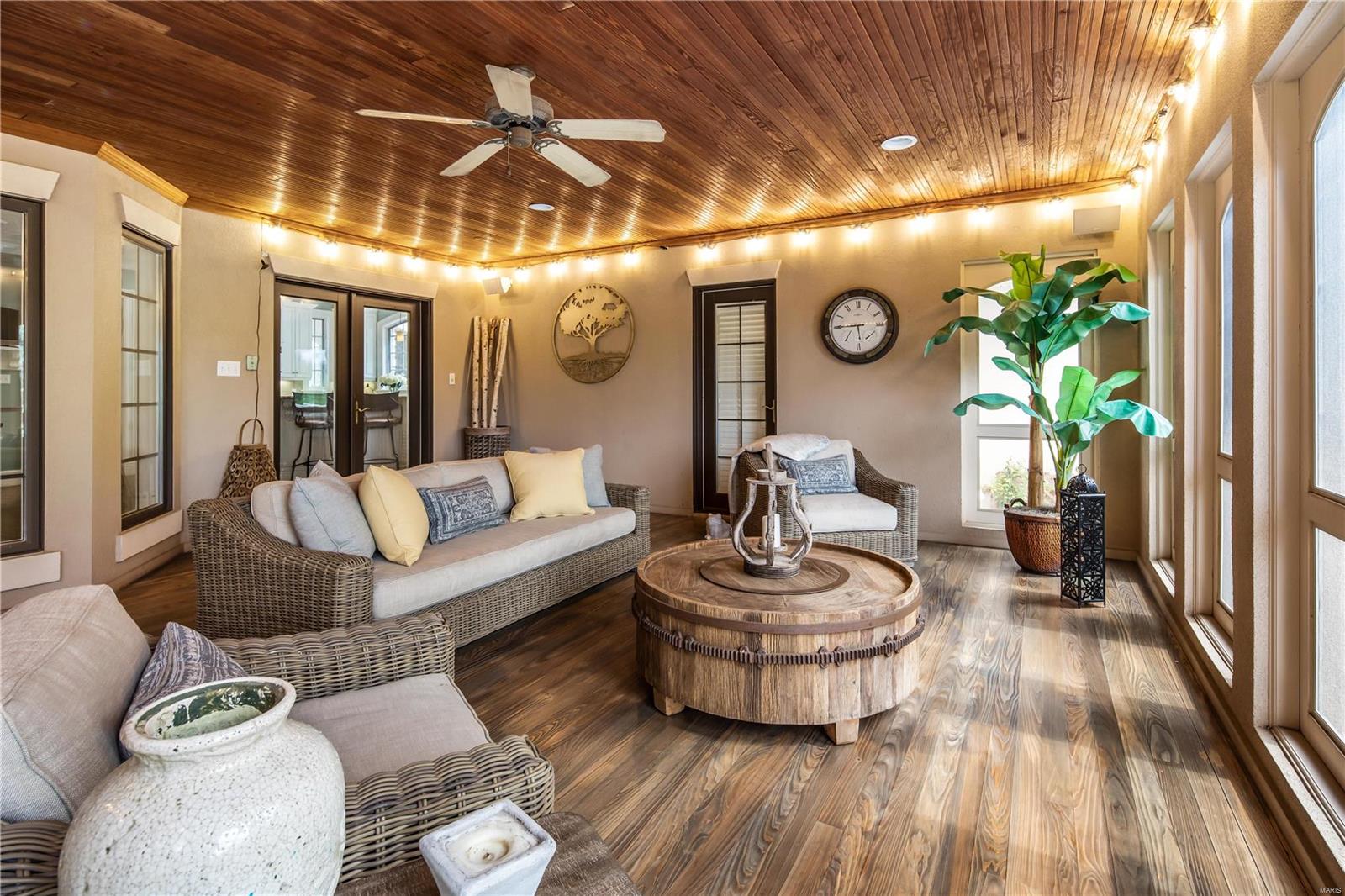 McKenna Pacland Lake - Residential