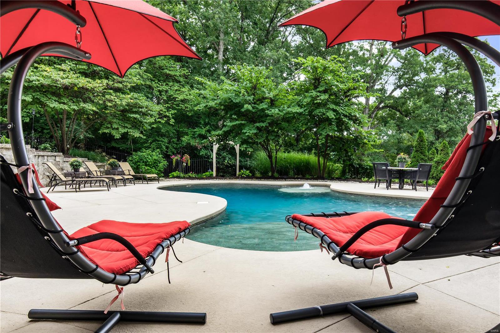 McKenna Pacland Lake - Residential