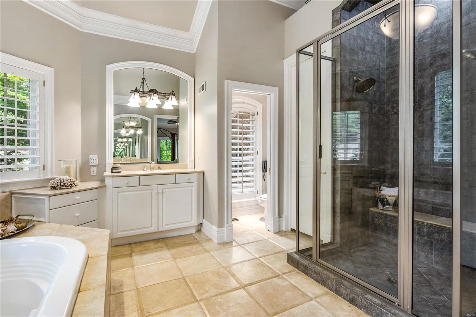 McKenna Pacland Lake - Residential