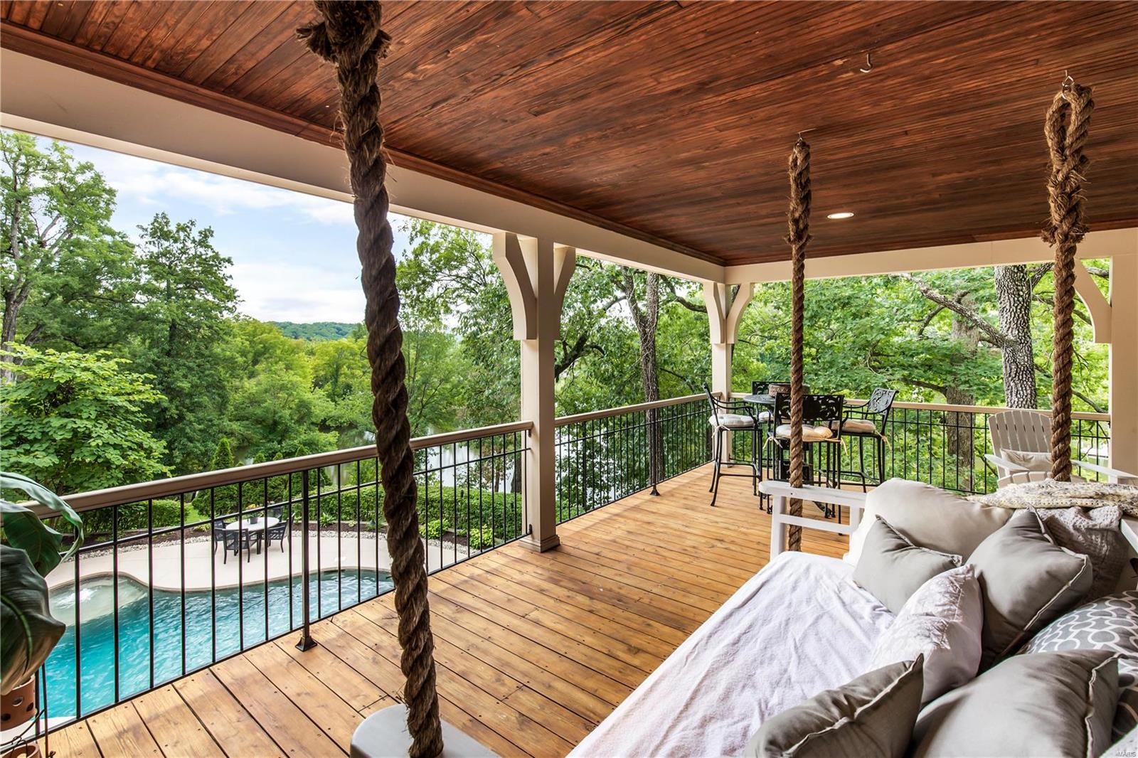 McKenna Pacland Lake - Residential