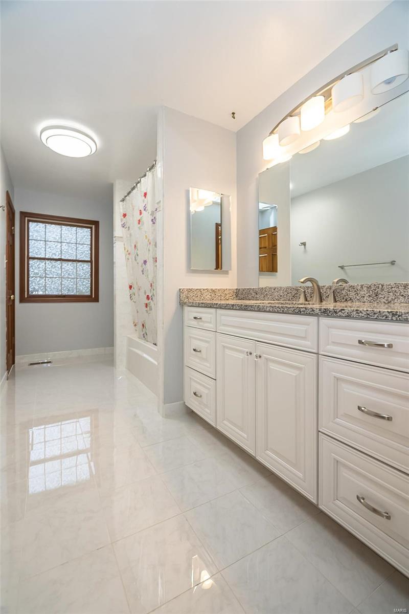 Chatsworth Place - Residential