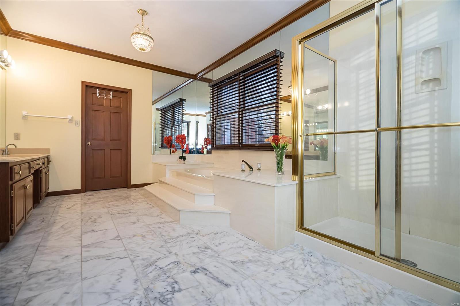 Chatsworth Place - Residential