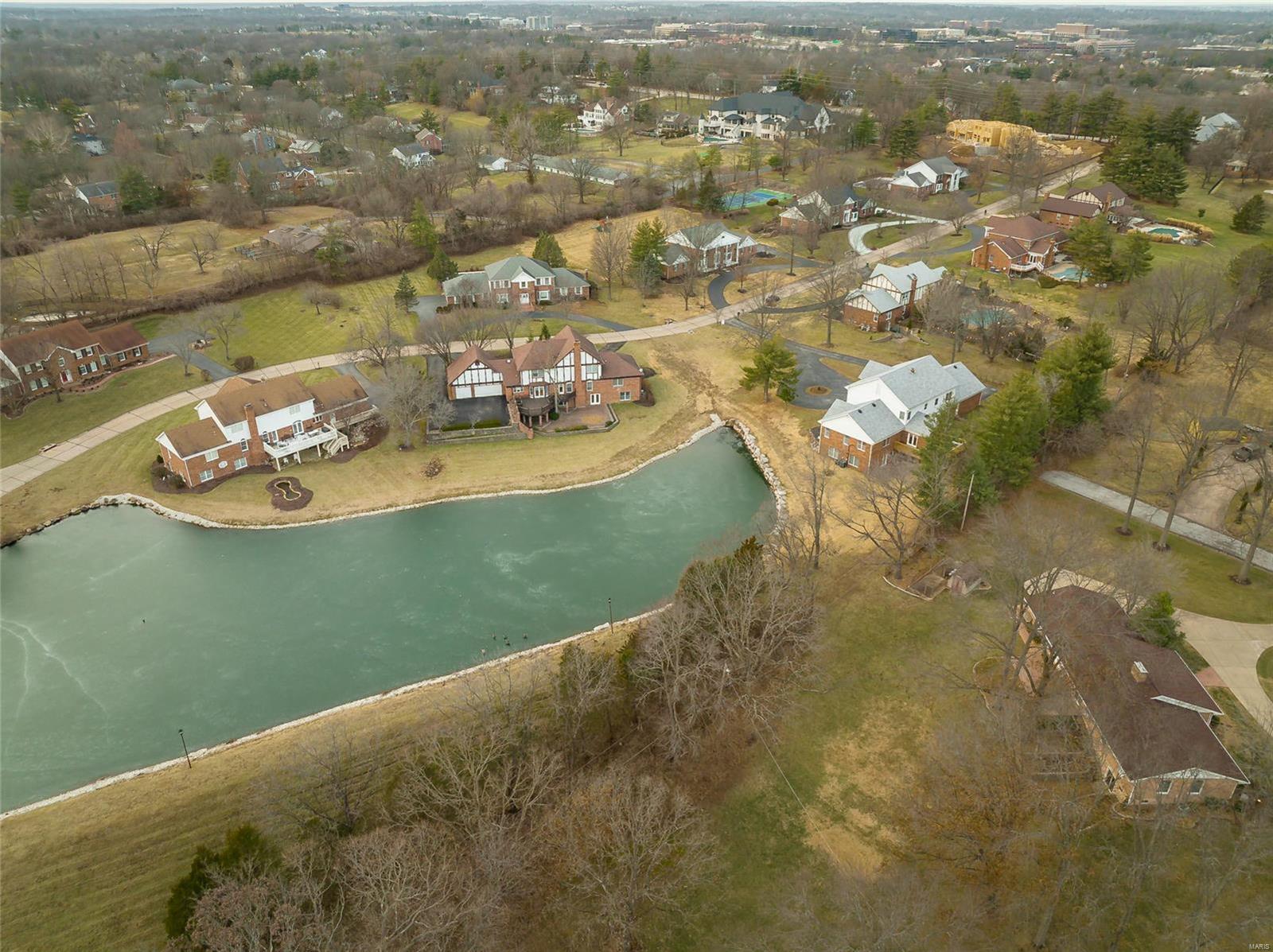 Chatsworth Place - Residential